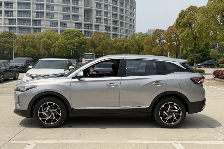 Used Dongfeng Aeolus AX7 2021 PRO 1.6T Automatic Smart Edition Exterior 8