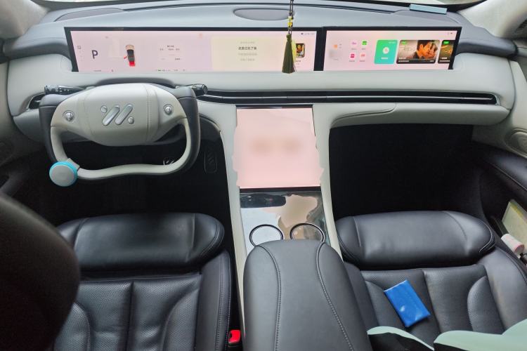 Used IM LS7 2023 100kWh Lux All-Wheel-Drive Version