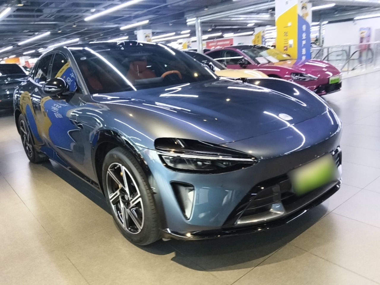 Xiaomi Auto YU7 2025 Ultra-Long Range All-Wheel Drive Pro Version — снимка 3