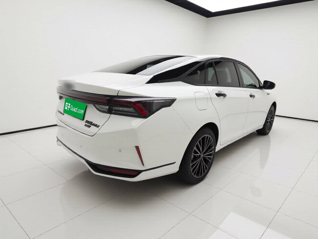 Dongfeng Aeolus Yixuan MAX 2021 1.5T Super Cool Trendy Dad Edition — снимка 6
