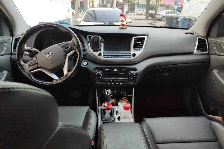 Used Hyundai Tucson 2015 1.6T Dual-Clutch Two-Wheel-Drive Smart Model
