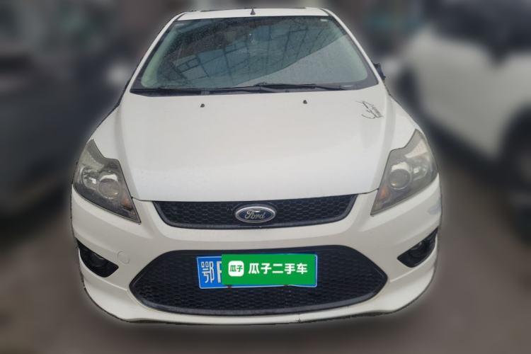 Used Ford Focus 2014 Hatchback Classic 1.8L Automatic Cool White Collector's Edition
