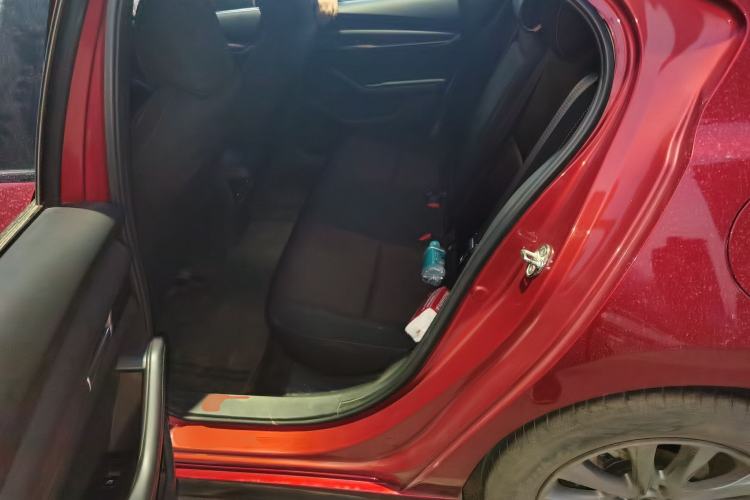 Used Mazda 3 Axela 2021 2.0L Automatic Zhiqing Edition