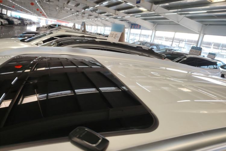 Used Toyota RAV4 2019 2.0L CVT Two-Wheel Drive Fashion X Limited Edition China V Standard