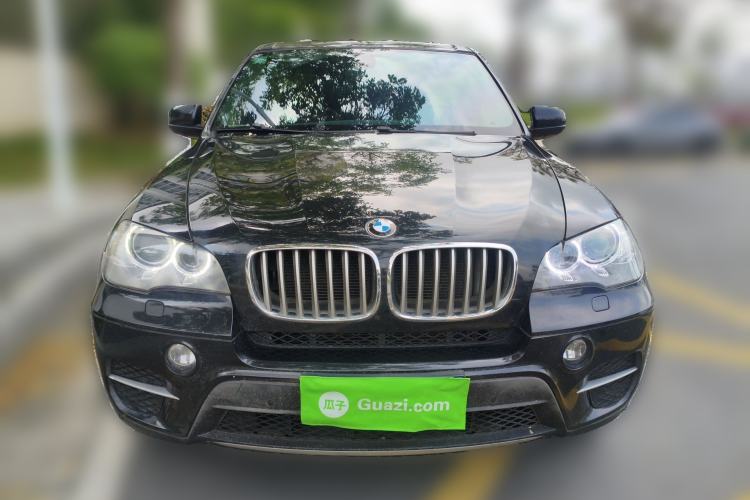 Used BMW X5 2013 xDrive35i Leading Model Front