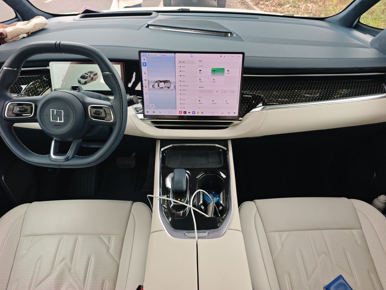 Zeekr 009 2024 Six-Seat Executive Version 4WD 108 kWh — снимка 9
