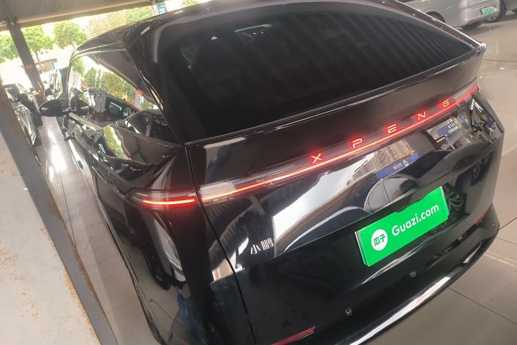 Used XPeng X9 2024 702 Ultra-Long Range Pro Rear Left 45 Deg