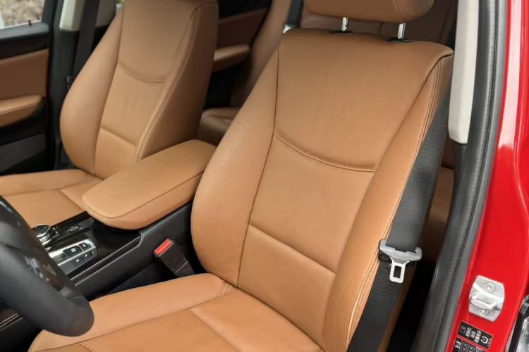 Used BMW X3 2014 xDrive20i X Design Package Interior 8