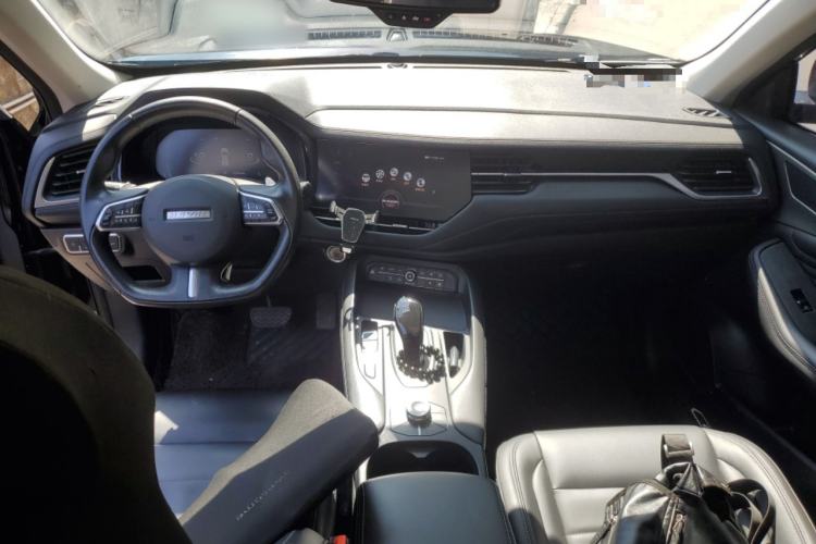 Used Haval F7 2019 2.0T Two-Wheel-Drive i-Van China VI Standard