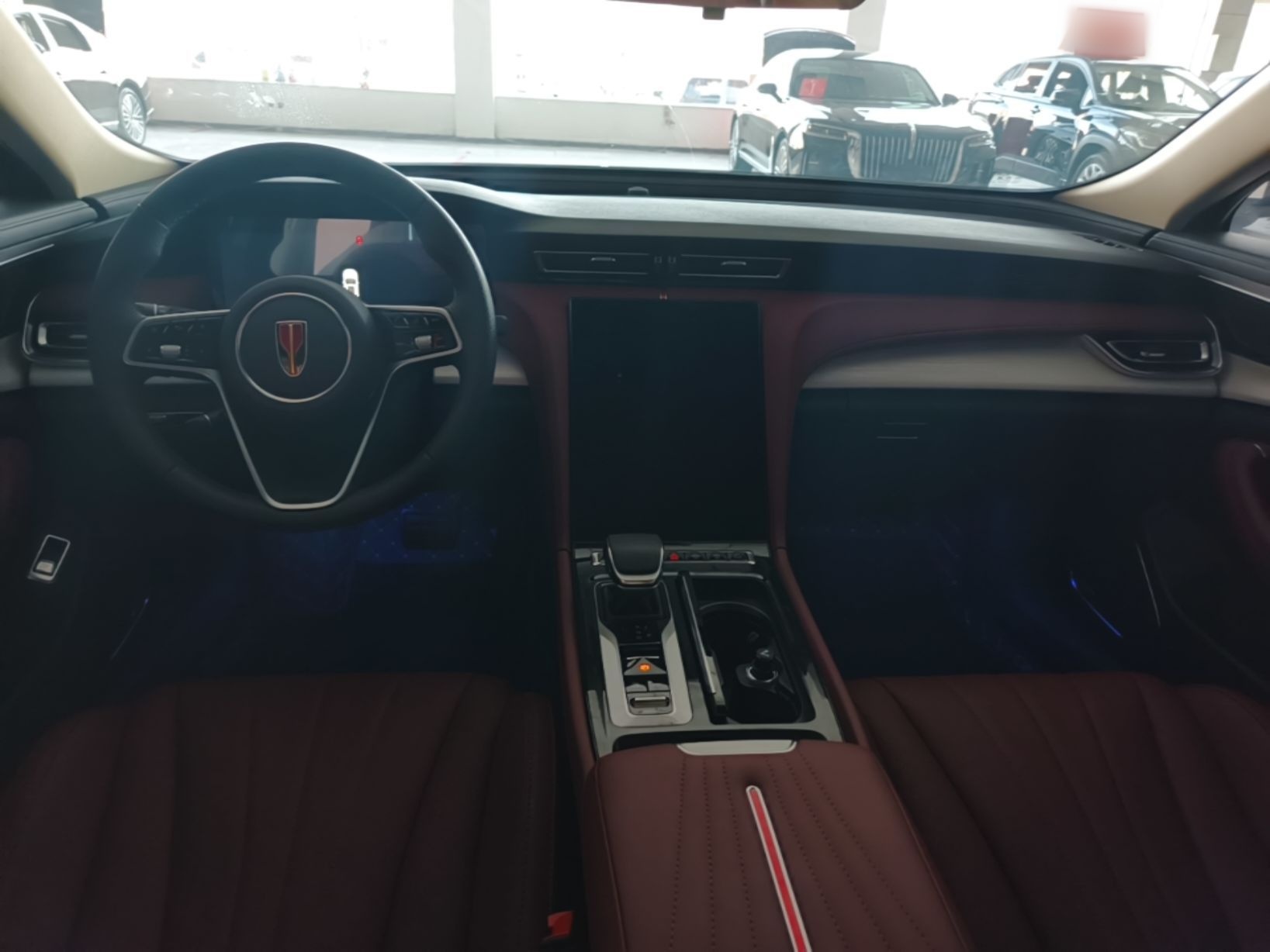 Hongqi H5 PHEV 2025 130 Super Hybrid Version — снимка 14