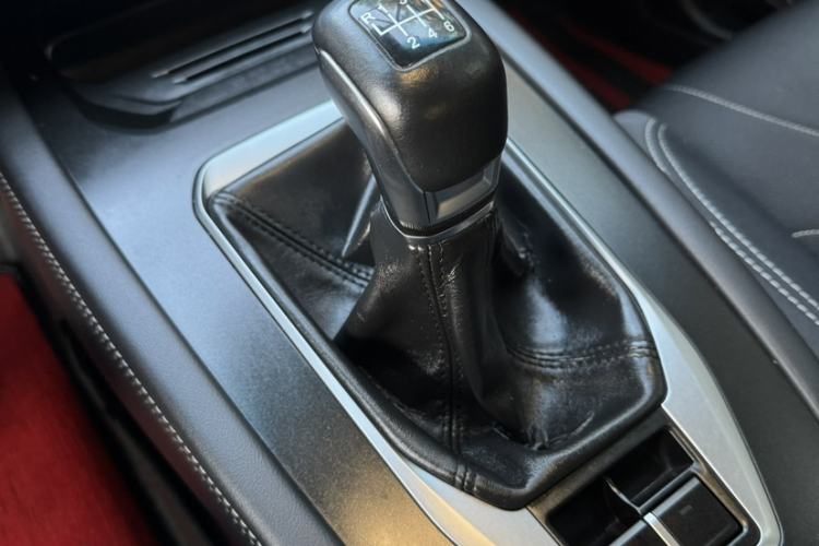 Used JETOUR X70M 2022 1.5T Manual Advanced Partner 7-Seater
