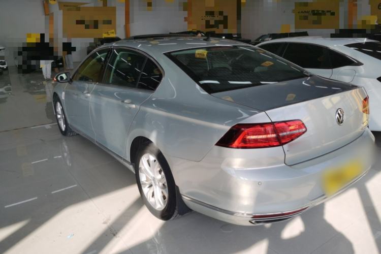 Used Volkswagen Magotan 2019 330TSI DSG Luxury Version China VI Standard Exterior 2