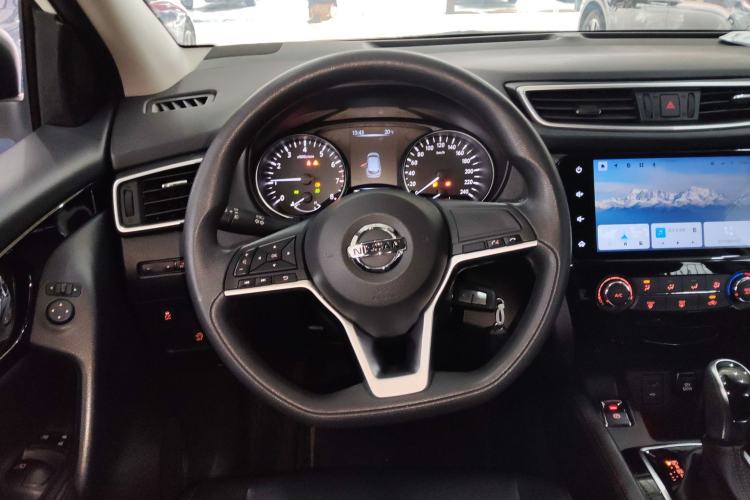 Used Nissan Qashqai 2021 2.0L CVT Smart Enjoyment Version