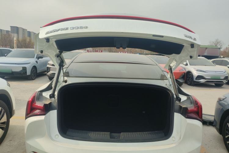 Used NETA S 2022 Extended-Range Version 1160 km Range Rear-Wheel-Drive Compact Edition