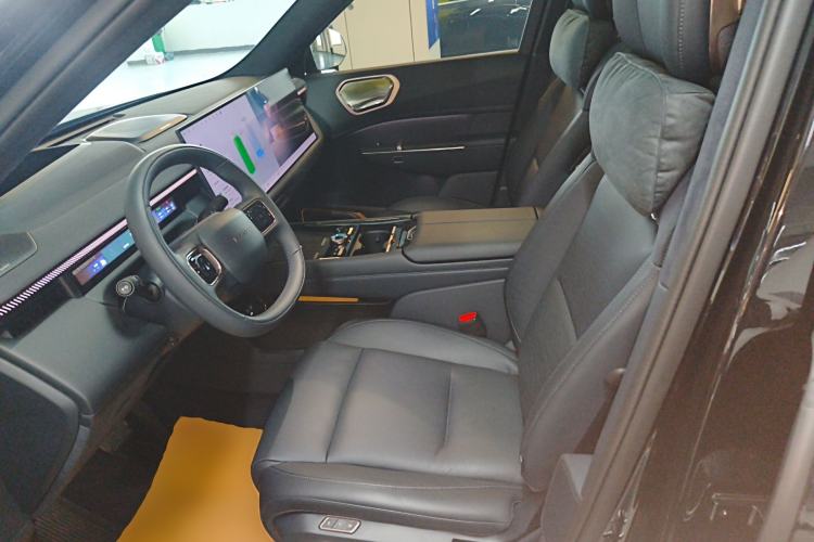 Used Lynk & Co 900 2025 2.0T Ultra