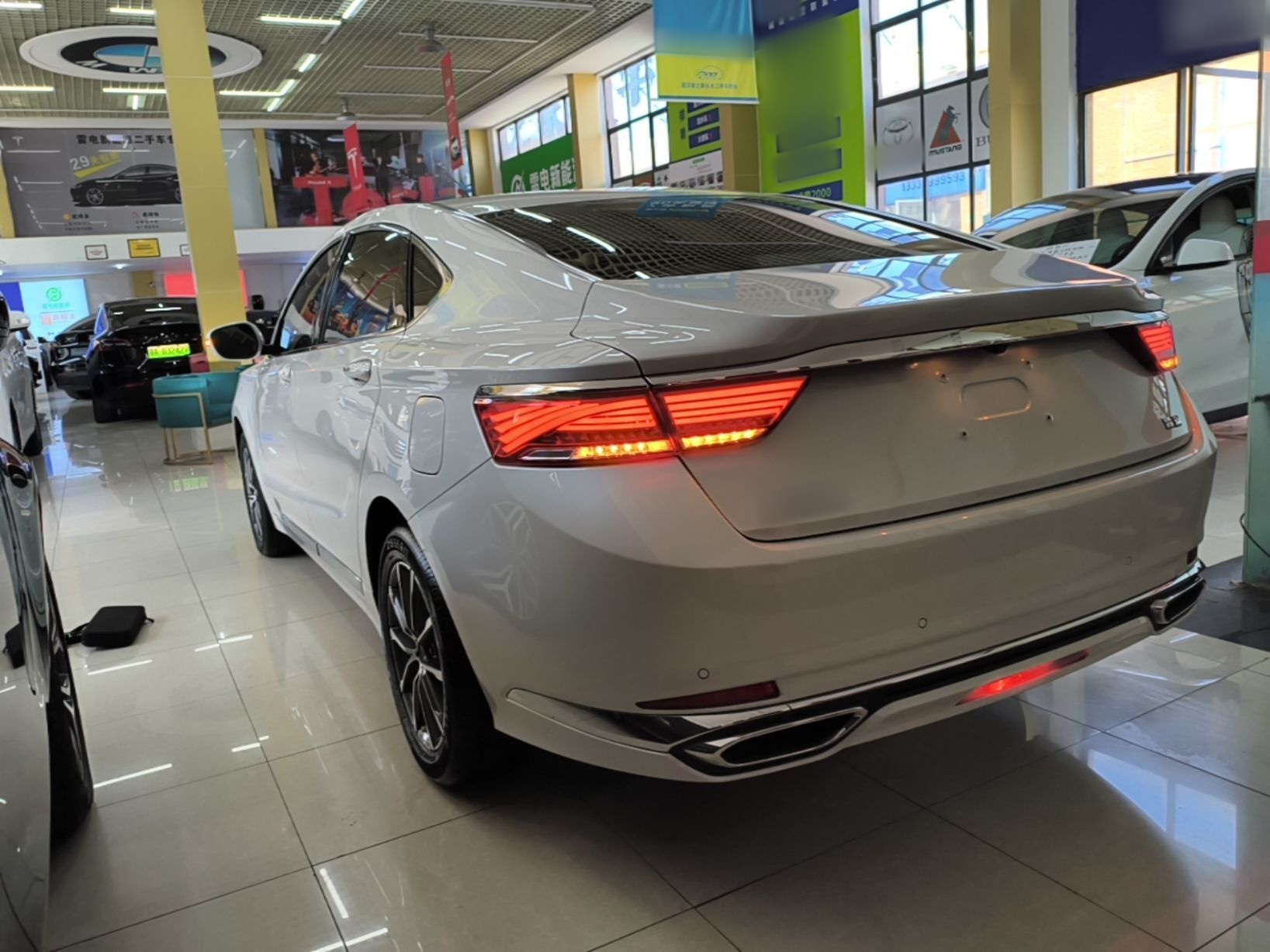 Geely Auto Emgrand GT 2021 1.8T Flagship Edition+ — снимка 4