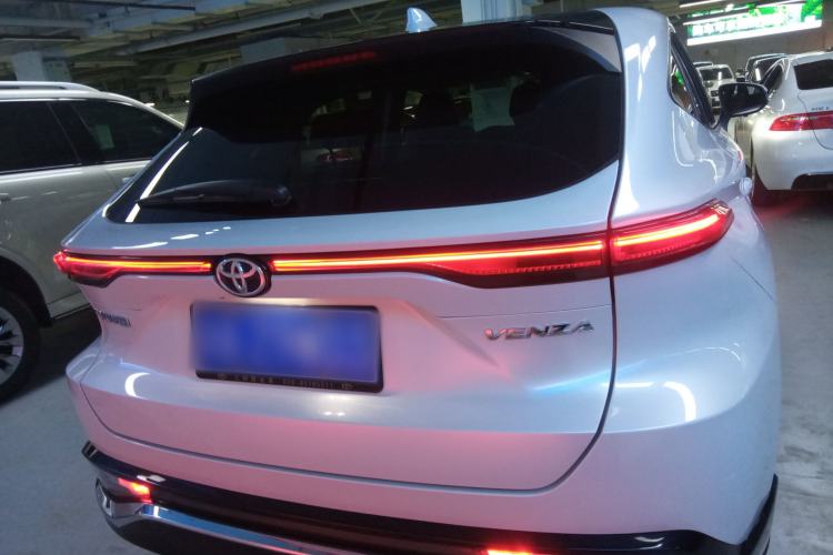 Used Toyota Venza 2022 2.0L CVT Two-Wheel Drive Luxury Edition
