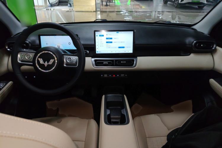 Used Wuling Bingo PLUS 2024 510 km Flagship Edition Four-Seater Version
