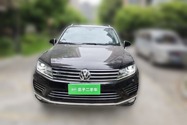 Used Volkswagen Touareg 2018 3.0 TSI Glory Collection Edition Front