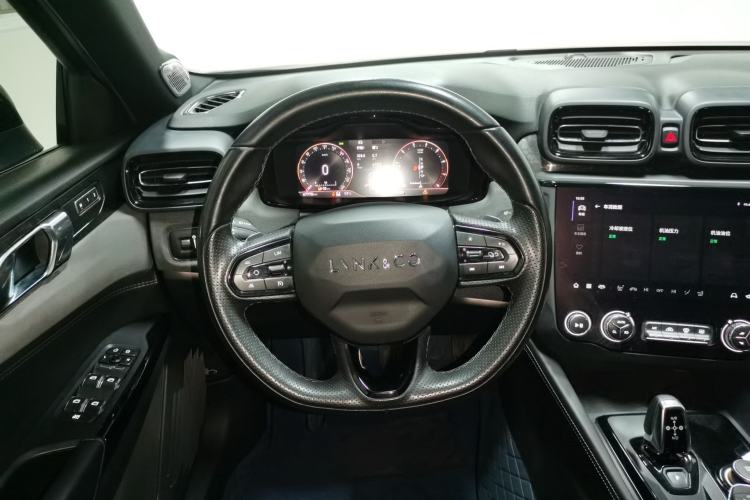 Used Lynk & Co 03 2022 2.0TD DCT JingPro Steering Wheel