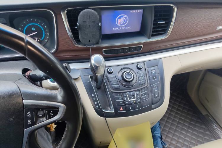 Used Buick GL8 2014 3.0L XT Luxury Business Flagship Edition