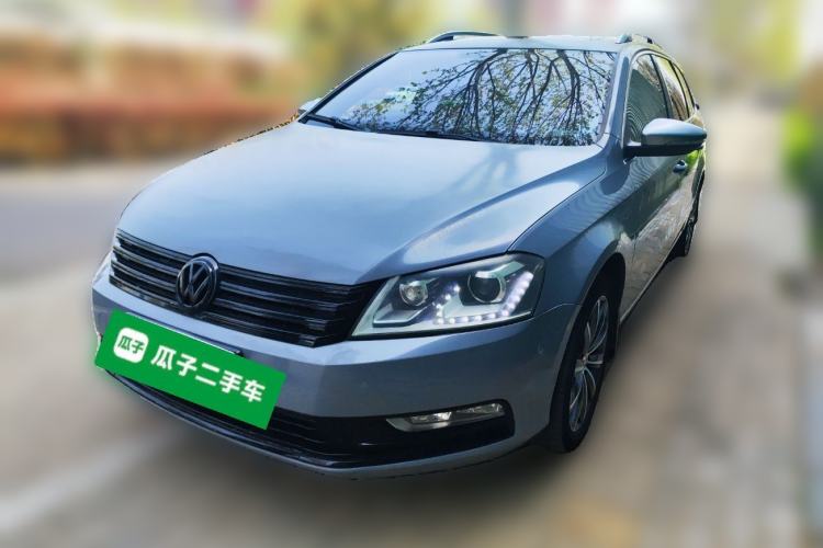 Used Volkswagen Magotan 2012 Travel Edition 2.0 TSI Luxury Version