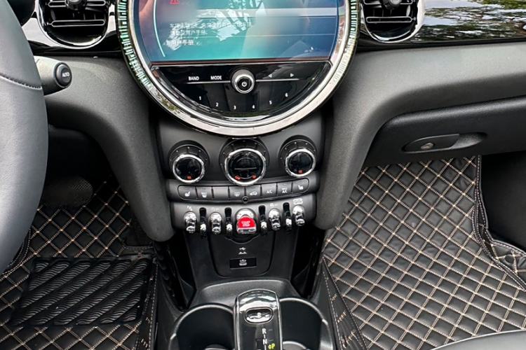 Used MINI MINI 2023 Second Facelift 2.0T COOPER S CABRIO Artist