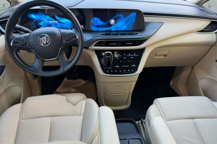 Used Buick GL8 2022 ES Landtrek 653T Luxury Edition