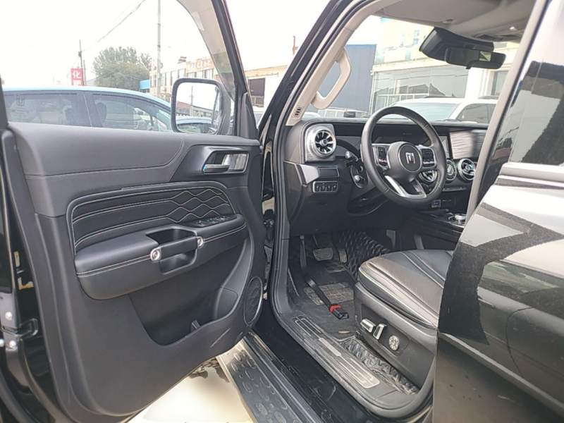 Used Tank 300 2023 Off-Road Edition 2.0T Conqueror — 15