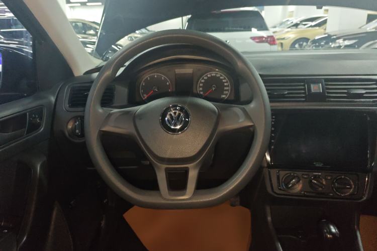 Used Volkswagen Santana 2019 1.5L Automatic Fashion Edition China VI Steering Wheel