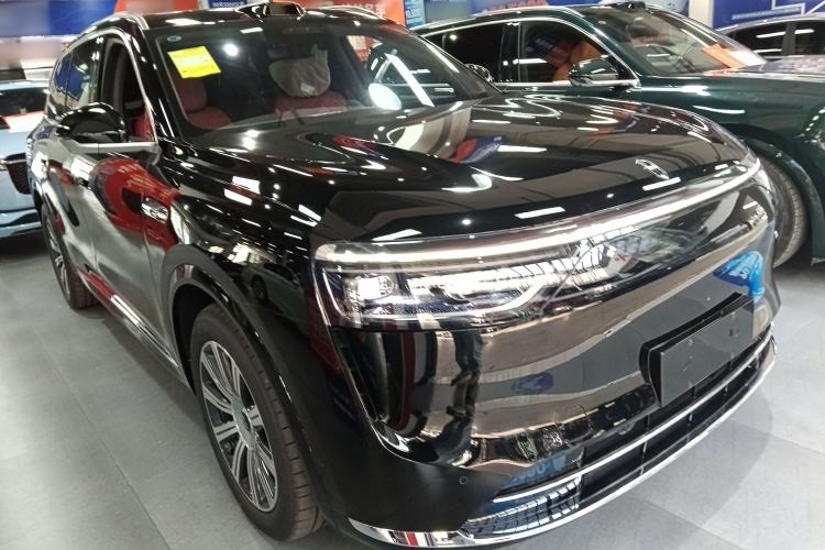 Used Hima AITO M8 2025 Extended-Range Max+ Version 53.4 kWh 6-Seater Edition
