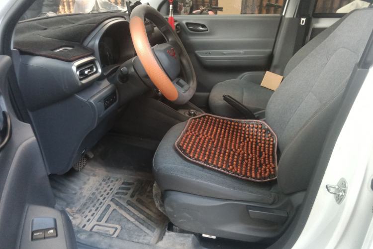 Used Wuling Hongguang New Energy 2024 All-Electric Model 300KM Standard Version
