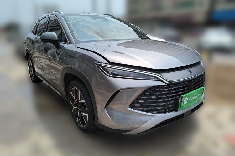 Used BYD Song L DM-i 2024 160km Beyond Edition Front Right 45 Deg