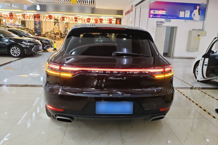 Used Porsche Macan 2018 Macan 2.0T Rear