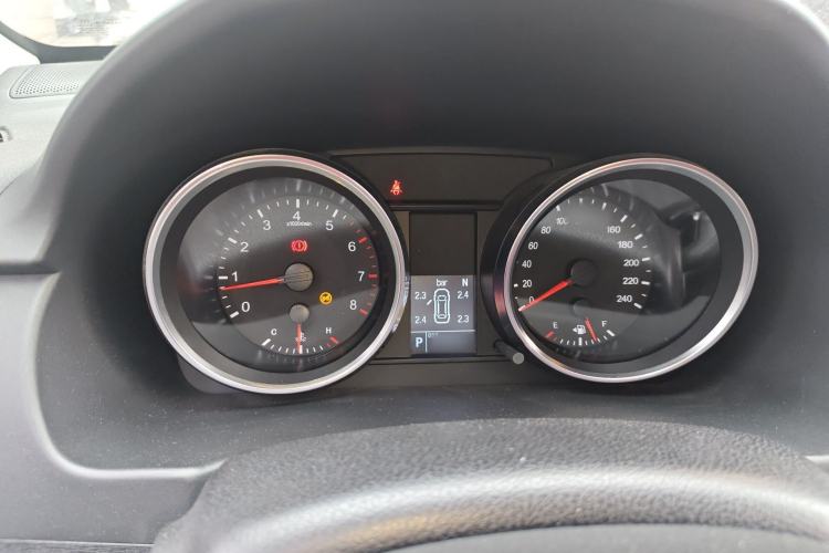 Used Haval M6 2018 Revised Version 1.5T DCT Two-Wheel Drive Elite Edition Instrument Cluster