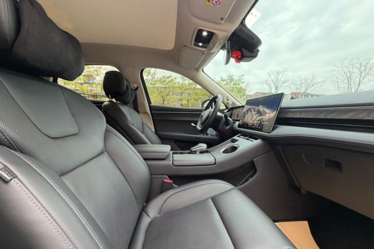 Used Hima AITO M5 2022 Extended-Range Four-Wheel Drive Performance Version
