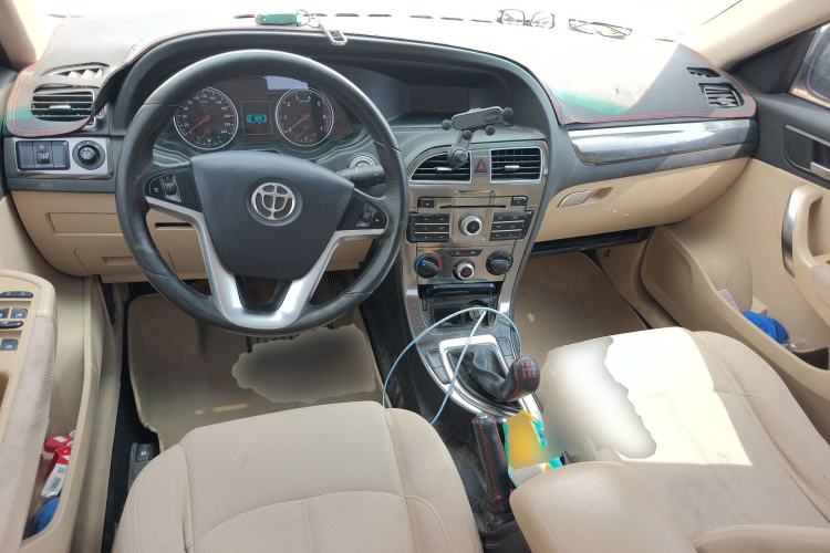 Used Brilliance V5 2012 1.6L Manual Luxury Model