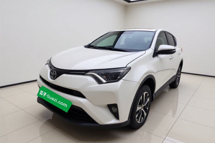 Used Toyota RAV4 2016 2.0L CVT Two-Wheel Drive Fashion Edition China V Standard Guazi used car, China used car export, Used car for sale, Used cars, Cheapest cars for sale