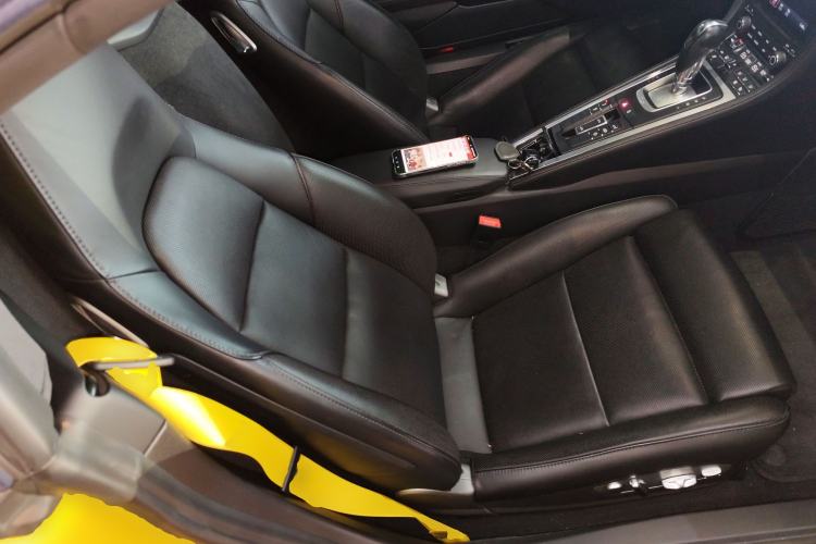 Used Porsche 718 2022 Boxster 2.0T Right Front Seat