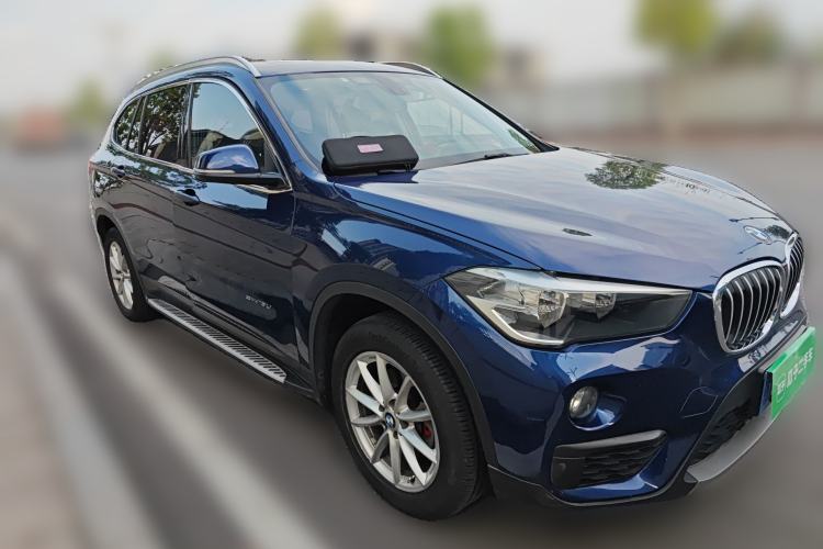Used BMW X1 2018 sDrive18Li Fashion Model Front Right 45 Deg