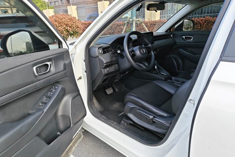 Used Honda Vezel 2023 1.5L CVT Tech Edition
