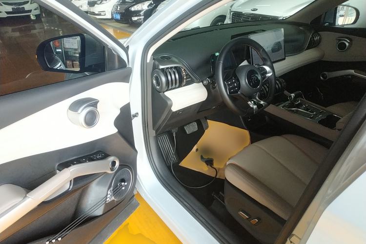 Used BYD Yuan PLUS 2024 Honor Edition 430KM Beyond Model Driver Seat