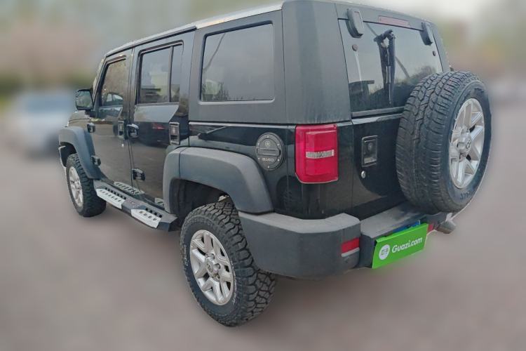 Used BAIC Off-Road BJ40 2016 40L 2.0T Manual All-Wheel Drive Prestige Edition
