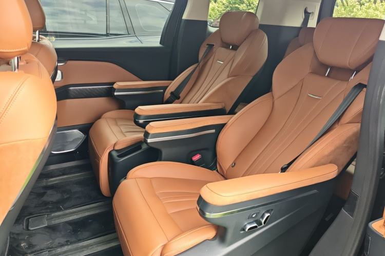 Used Hongqi HQ9 PHEV 2024 2.0T Four-Wheel Drive Business Edition Left Rear Seat