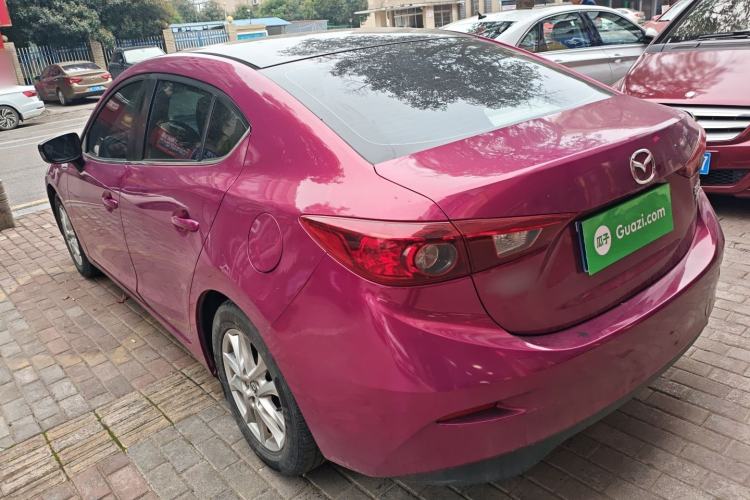 Used Mazda Mazda 3 Axela 2016 Sedan 1.5L Automatic Comfort Model
