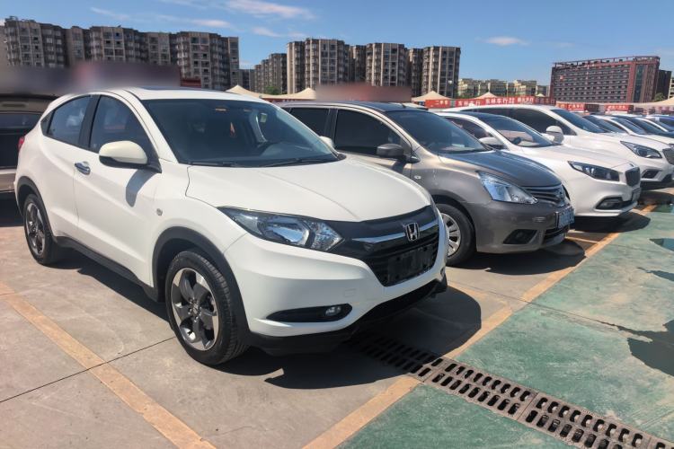 Used Honda Vezel 2016 1.8L CVT Front-Wheel Drive Pioneer Edition
