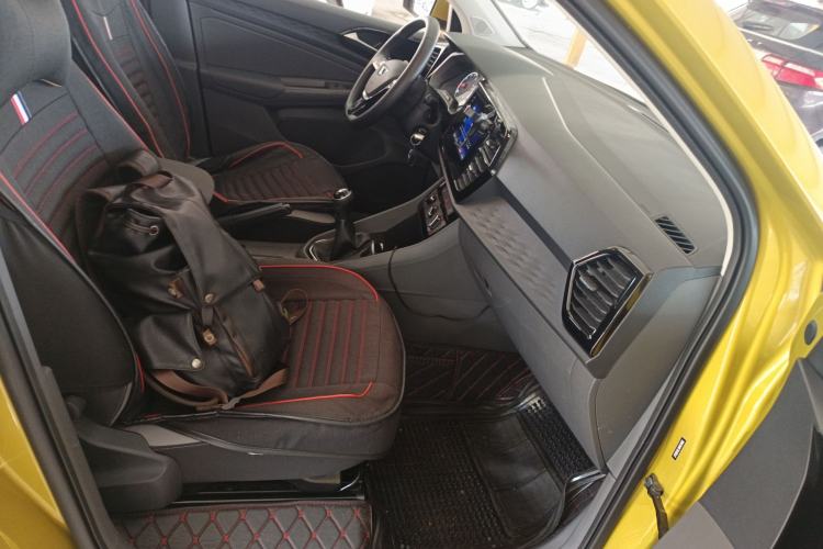 Used Jetta VS5 2019 280TSI Manual Entry-Level Model
