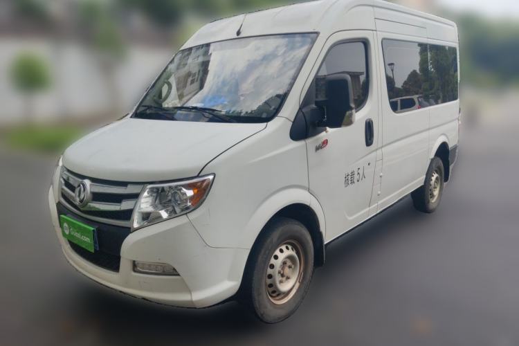 Used Dongfeng Yufeng 2021 2.0T Value Edition Logistics Vehicle Short Wheelbase Mid-Roof Design 5-9 Seater China VI Emission Standard D20