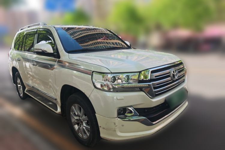 Used Toyota Land Cruiser 
