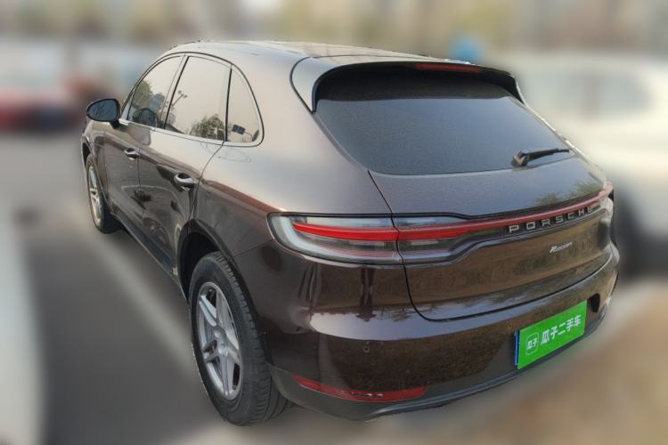 Used Porsche Macan 2018 Macan 2.0T Rear Left 45 Deg